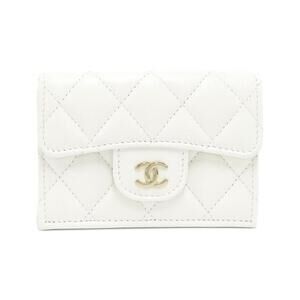 CHANEL White Wallet